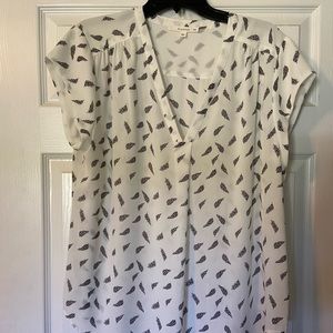 Short sleeve blouse